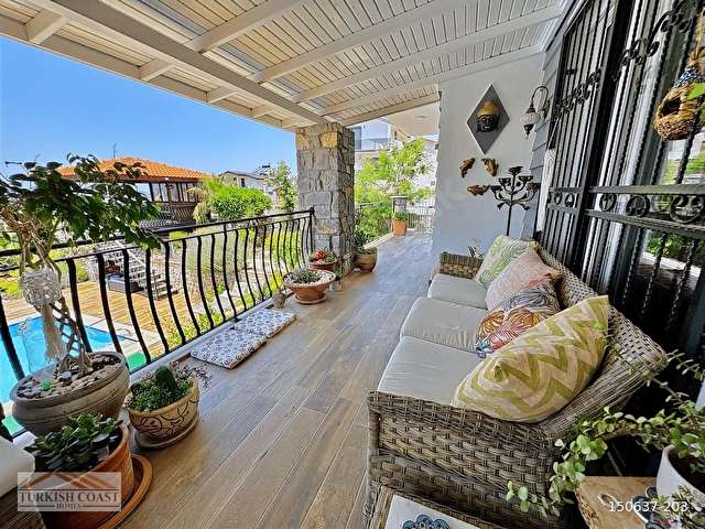 Fethiye Ölüdenizde Satılık Büyük Bahçeli Lüks Villa - Görsel 28