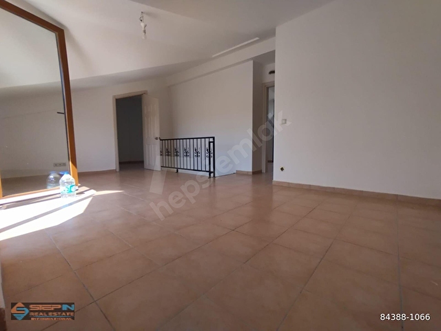 Marmaris Camiavlu Havuzlu Bahçeli Nezih Sitede Kiralık Dubleks - Görsel 16