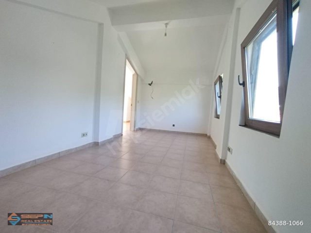 Marmaris Camiavlu Havuzlu Bahçeli Nezih Sitede Kiralık Dubleks - Görsel 15
