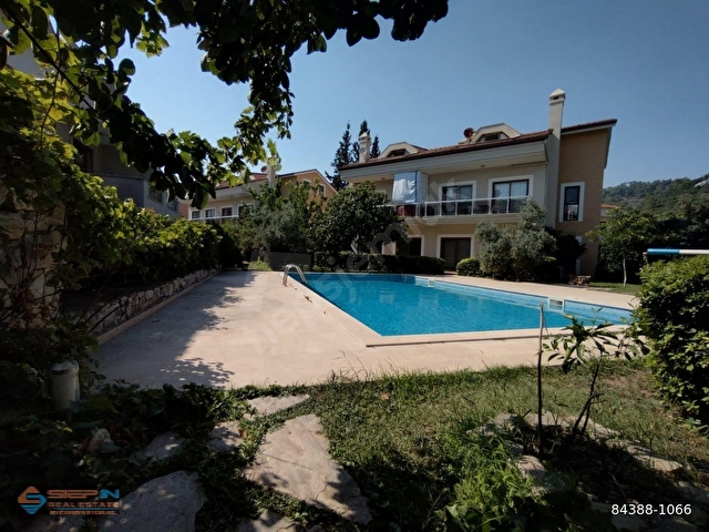 Marmaris Camiavlu Havuzlu Bahçeli Nezih Sitede Kiralık Dubleks - Görsel 3