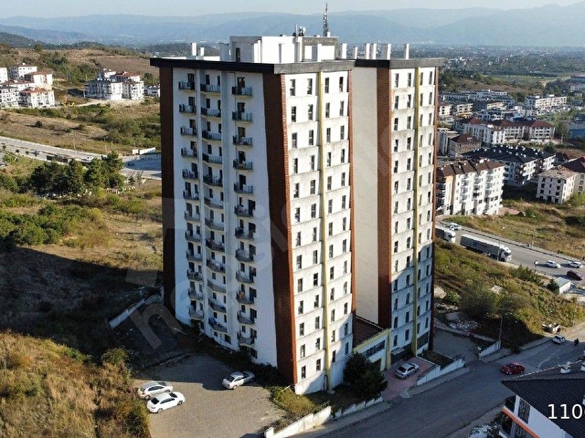 Konuralpde Satılık Eşyalı Ara Kat Daire - Görsel 12