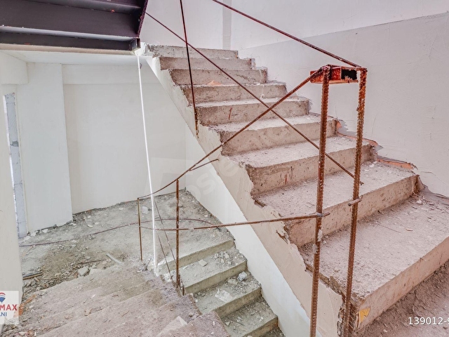 Çengelköy De Merkezi Konumda 4.500 M² Komple Kiralık Plaza - Görsel 27
