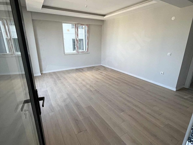 İLHAN GAYRİMENKULDEN SİTE İÇERİSİNDE FIRSAT 2+1 DAİRE - Görsel 9