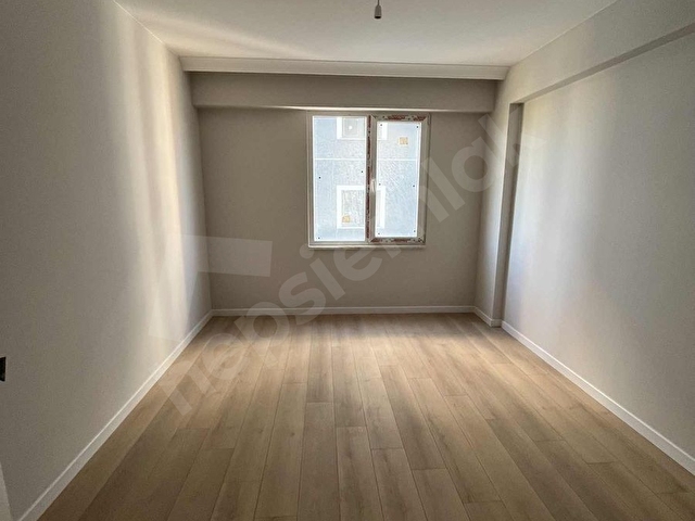 İLHAN GAYRİMENKULDEN SİTE İÇERİSİNDE FIRSAT 2+1 DAİRE - Görsel 21