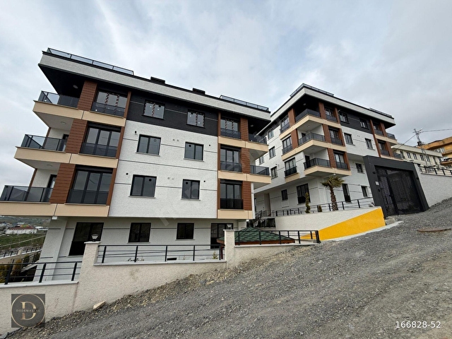 Beylikdüzü Kavaklı Mahallesinde Sıfır Satılık 2+1 Boş Daire