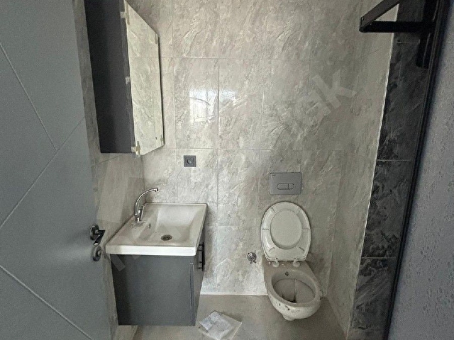 KİRALIK 1+1 DAİRE SIFIR YENİ GÜLTEPE CADDE YAKINI - Görsel 6