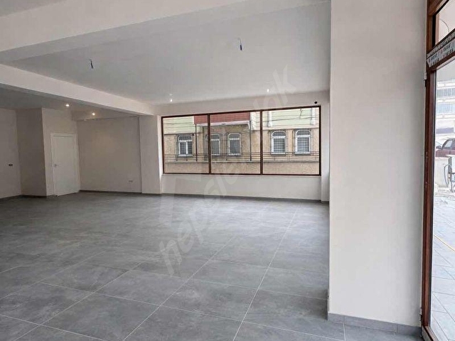 YILDIZ MAHALLESİNDE 180M2 DÜKKAN - Görsel 4