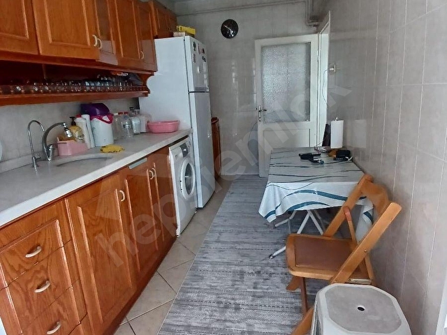 TRAMVAYA YAKIN SATILIK 3+1 ODALI 4. KAT SATILIK DAİRE - Görsel 2