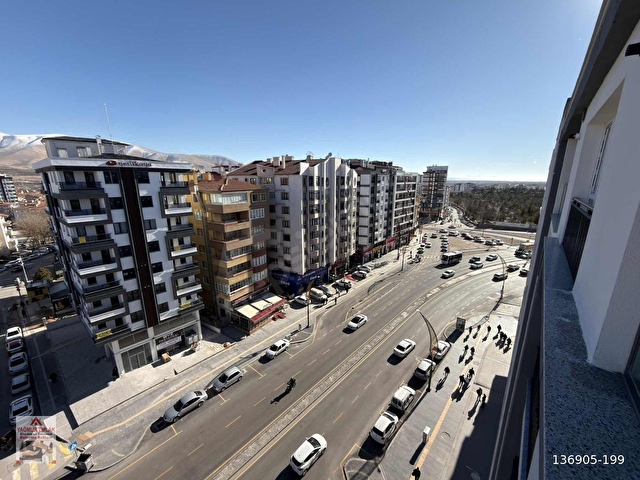 YAĞMUR EMLAKTAN MERKEZDE 2+1 KAPALI OTOPARKLI SATILIK DAİRE - Görsel 17
