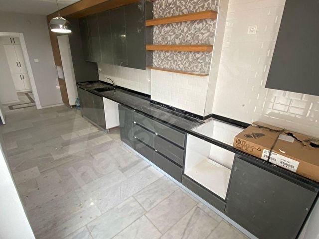 BARAJYOLUNDA BULVAR ÜZERİ TERTEMİZ BAKIMLI 3+1 KİRALIK DAİRE - Görsel 6