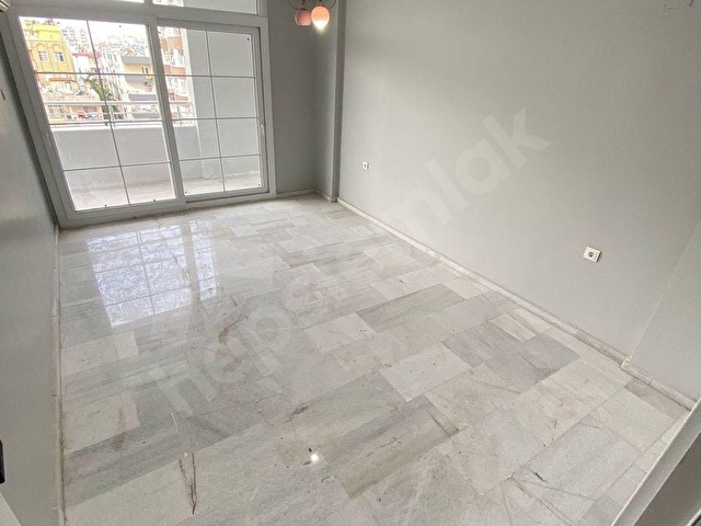 BARAJYOLUNDA BULVAR ÜZERİ TERTEMİZ BAKIMLI 3+1 KİRALIK DAİRE - Görsel 11