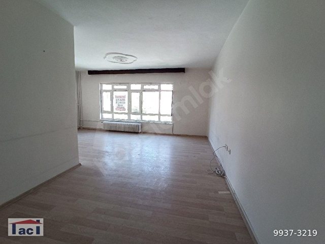 KÜÇÜKESAT BAŞCAVUŞ SOKAKTA 3+1 SATILIK DAİRE - Görsel 2