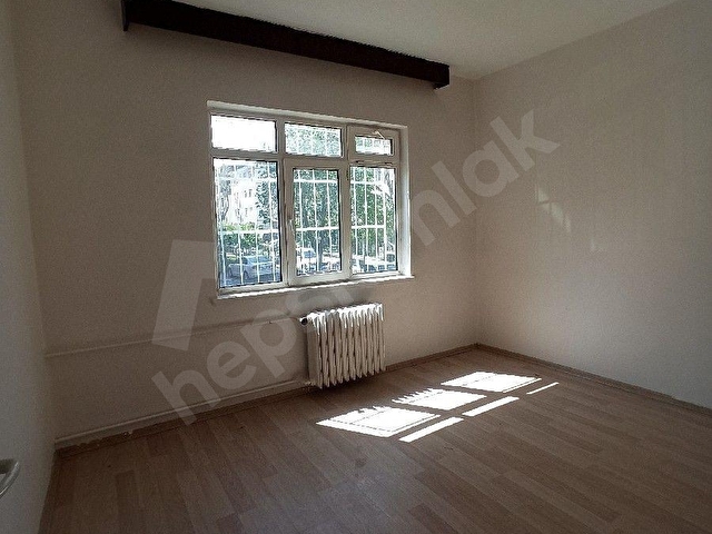 KÜÇÜKESAT BAŞCAVUŞ SOKAKTA 3+1 SATILIK DAİRE - Görsel 8