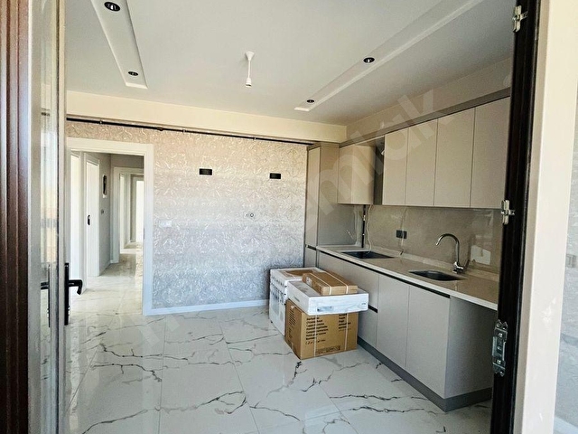 HAS EMLAK TAN BU FIRSAT KAÇMAZ 3+1 GÜNEY CEPHELİ EBEBEYİN BANYOLU PANJURLU 3+1 SATILIK LÜXS DAİRE