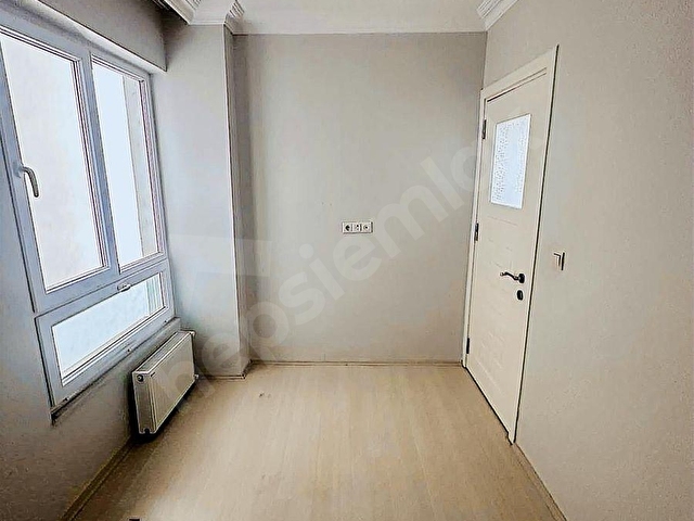 SAYGIN dan KARAHASANLI MAH 140 M2 3+1 ÖNÜ AÇIK 2.KAT DAİRE - Görsel 13