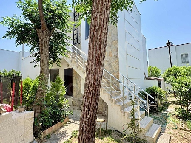 ORTAKENT ACIBADEM YAKINI SATILIK BAHÇE KATI 3+1 DAİRE