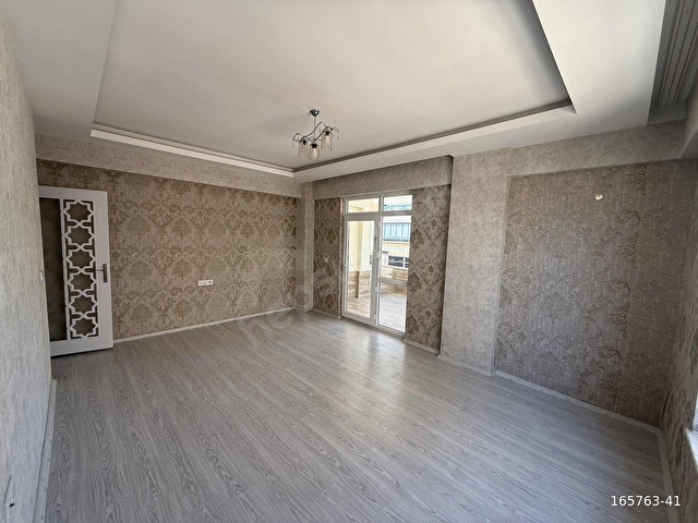 BÜLBÜLZADE DE YERDEN ISITMALI EVEBYN BANYOLU KİRALIK DAİRE - Görsel 29