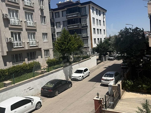 BÜLBÜLZADE DE YERDEN ISITMALI EVEBYN BANYOLU KİRALIK DAİRE - Görsel 25