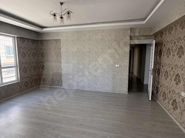 BÜLBÜLZADE DE YERDEN ISITMALI EVEBYN BANYOLU KİRALIK DAİRE - Görsel 27