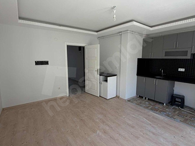 IRMAKTAN YAVRUKUŞ SOKAKTA BOŞ HEMEN TESLİM 2+1 KİRALIK DAİRE - Görsel 5