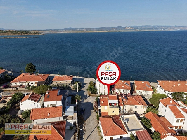 ÇANDARLI ADA MAHALLESİNDE EŞSİZ KONUMDA, DENİZ MANZARALI VİLLA - Görsel 2