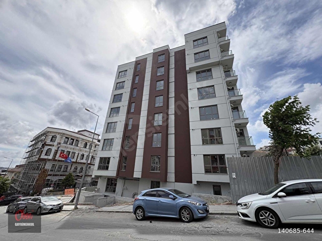 Küçükçekmecede projeden 24 ay vadeli ödeme avantajlı 3+1 63m²