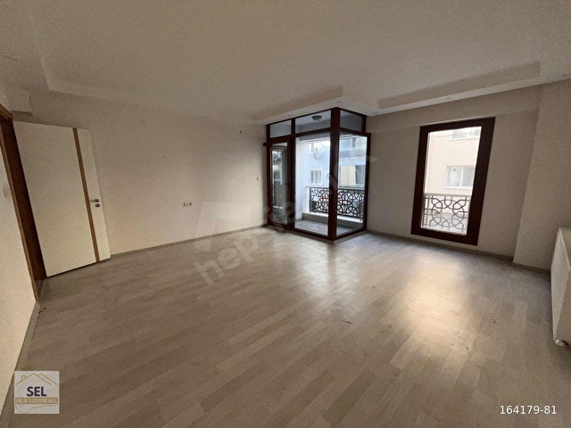 MURADİYE KARAALİ MAHALLESİNDE SATILIK DAİRE - Görsel 5