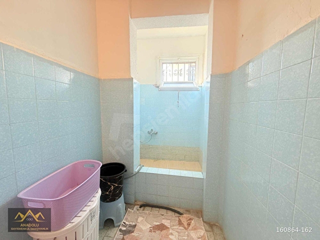 MARMARAYIN DİBİNDE YATIRIMLIK FIRSAT DAİRE - Görsel 7