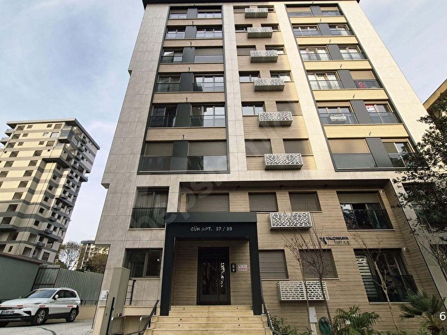 KADIKÖY, SUADIYE, BAĞDAT CADDESI, METRO, MARMARAY 1+1 4.  KAT