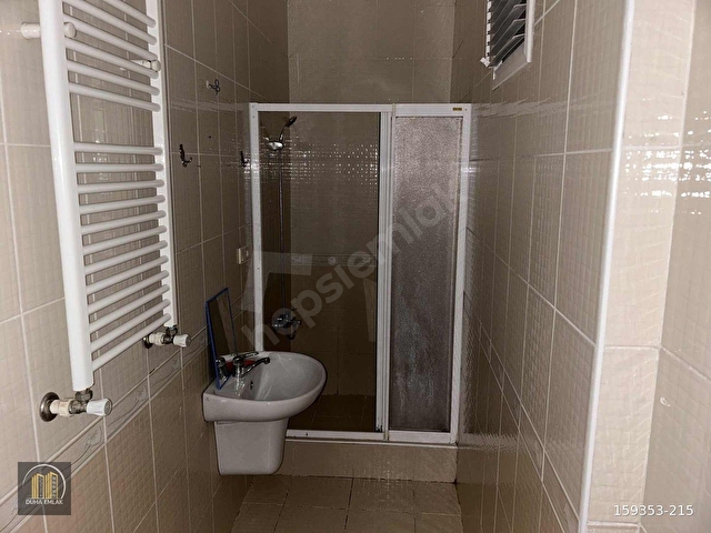 DUHADAN BEYLERBEYİNDE METROBÜSE YAKIN GENİŞ BAKIMLI 2+1 DAİRE - Görsel 25