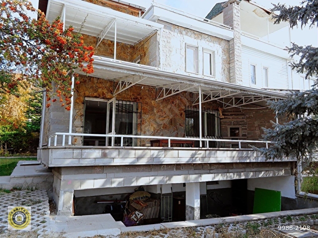 Gölbaşı Karşıyaka köşebaşı manzaralı villa - Görsel 11