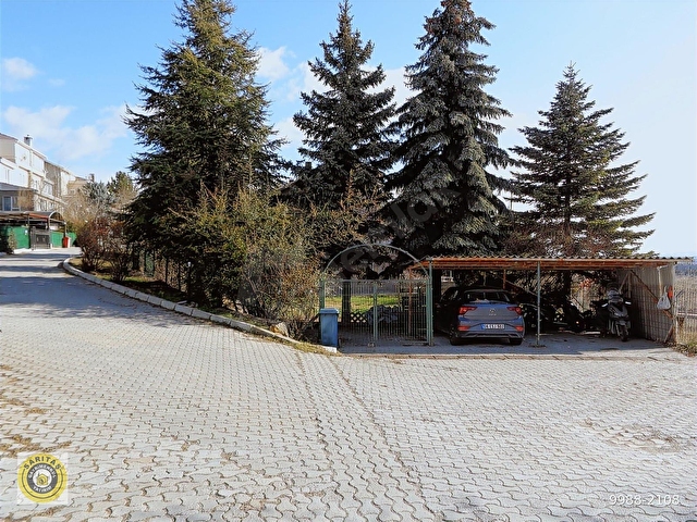 Gölbaşı Karşıyaka köşebaşı manzaralı villa - Görsel 2