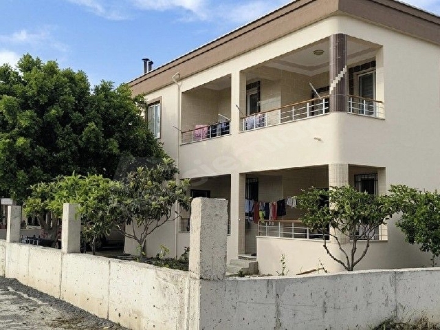 Arsuz Akçalı Mahallesinde Okulu Yakınında Kiralık Full Eşyalı Daire
