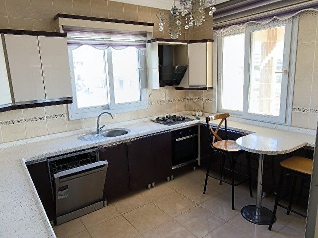 Arsuz Akçalı Mahallesinde Okulu Yakınında Kiralık Full Eşyalı Daire - Görsel 7