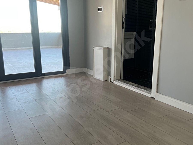 GARMİNDEN YALOVA AKKÖY DE  SATILIK TRİPLEX ULTRA HAVUZLU MÜSTAKİL VİLLA - Görsel 19