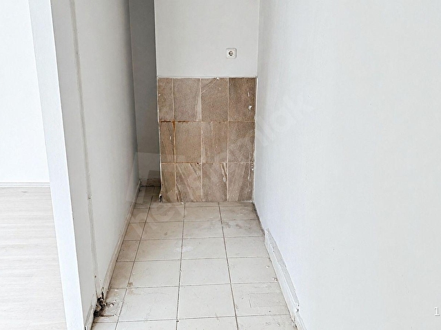 İZMİT FETHİYEDE KARAGÖZ İŞ HANINDA KİRALIK TERASLI 75M² OFİS - Görsel 14
