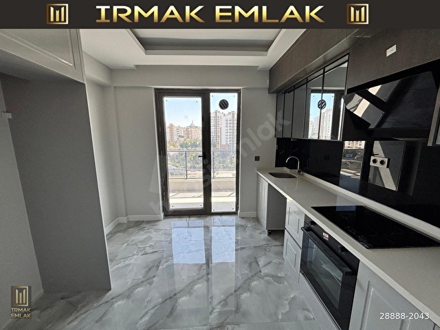 Irmak Emlaktan Yapracık Atayurt Bağımsız Mutfaklı 2+1 Daireler