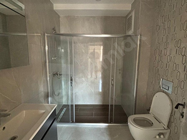 2 YILLIK SAHİLDE 135 M2 KOMBİ 3+1 KAP.+AÇIK O.PARK - Görsel 14