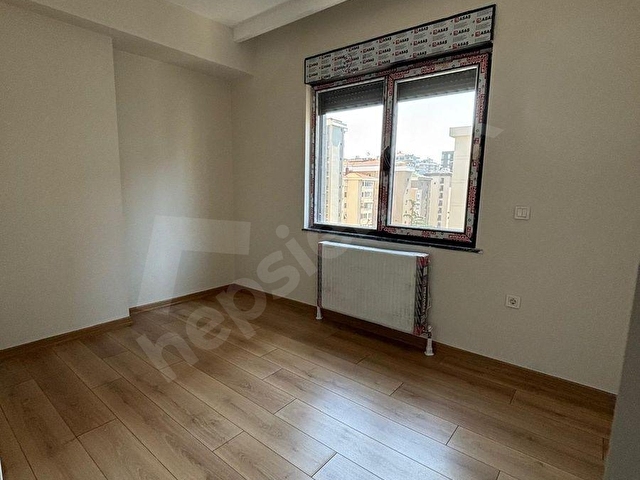 2 YILLIK SAHİLDE 135 M2 KOMBİ 3+1 KAP.+AÇIK O.PARK - Görsel 3