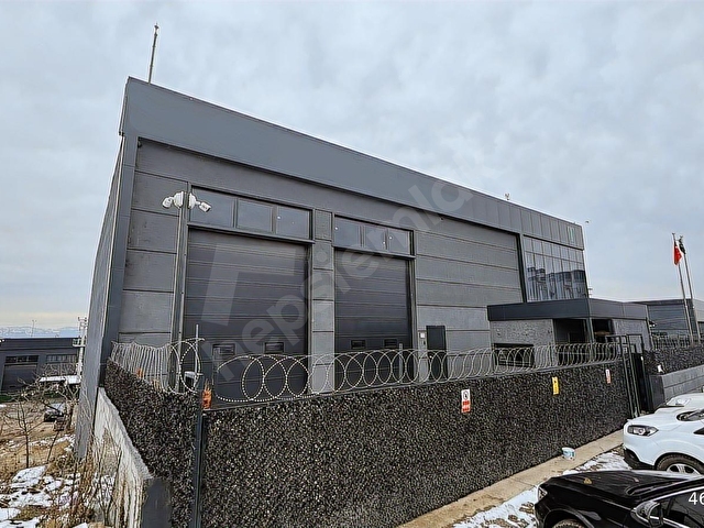 DİLOVASI ÇERKEŞLİDE 1.300 M² KİRALIK FABRİKA BURADA