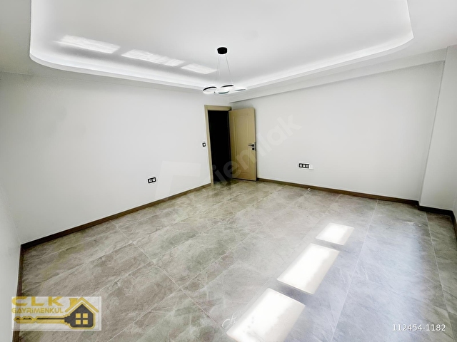 CLK GMDEN ZAFER MAHALLESİNDE ÖZEL GARAJLI LÜKS 2+1 DAİRE - Görsel 18