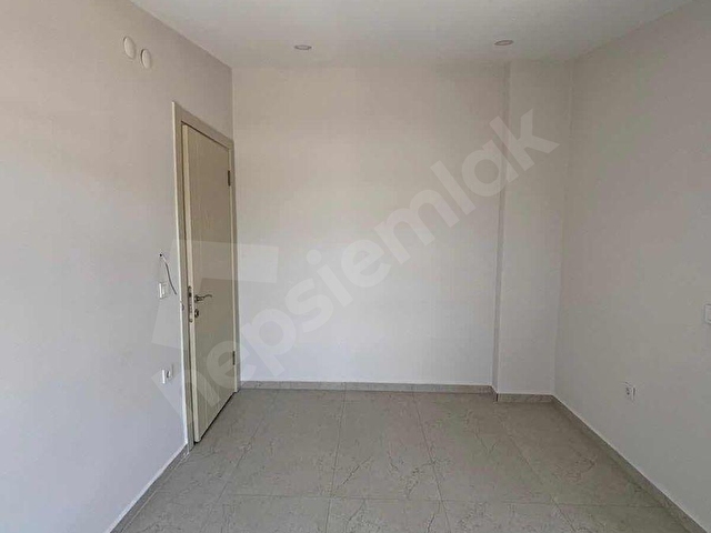 İÇMELERDE MÜKEMMEL KONUMDA MÜSTAKİL KİRALIK 4+1 VİLLA - Görsel 15