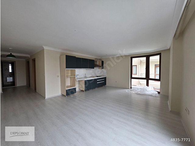 UĞUR MUMCU CAD/AÇIN CAD/ JALE TEZER YAKINI; A.OTOPARK + BALKON 2+1