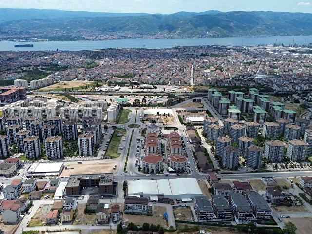 ÖZCANLAR ÇARŞI _KÖRFEZ KENT _ARAKAT_3+1 DAİRE_ 140 m2 - Görsel 3