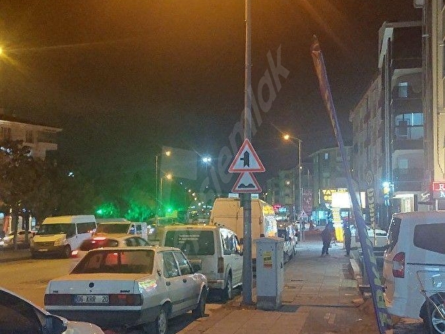 SİNCAN ANKARA  CADDESİNDE İŞLEK LOKASYONDA DÜKKAN! - Görsel 6
