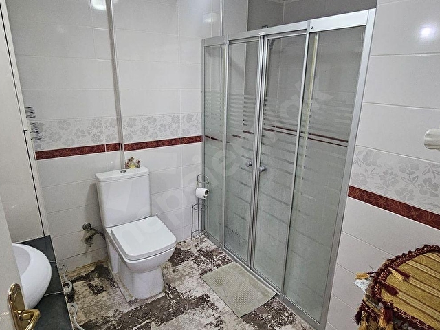 BATIKENT MAHALLESİNDE SATILIK 3+1 BAKIMLI DAİRE - Görsel 16