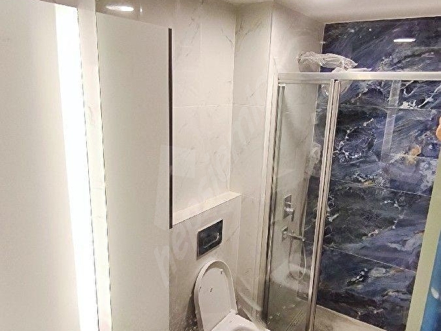 Çengelköyün üst kısmında, 2 bloklu  butik site içinde, 4+1, 180 M2, 2 banyolu, teraslı dublex daire - Görsel 23