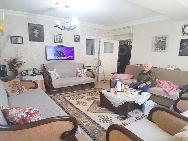 MÜSLÜM EMLAKTAN CİHANGİRDE METROBÜSE YAKIN 2+1 KULLANIŞLI DAİRE - Görsel 24