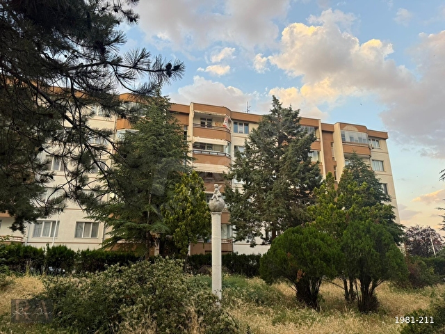 Rıza Acardan MEV Ortaokulu Yanı Yargı 1 Sitesinde Kiralık 3+1 Daire - Görsel 7