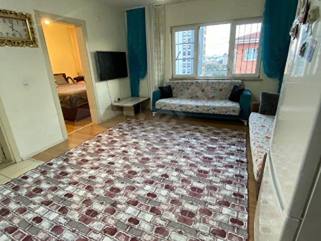 GAZİ MAH TRAMVAYA YAKIN 1+1 SATILIK DAİRE
